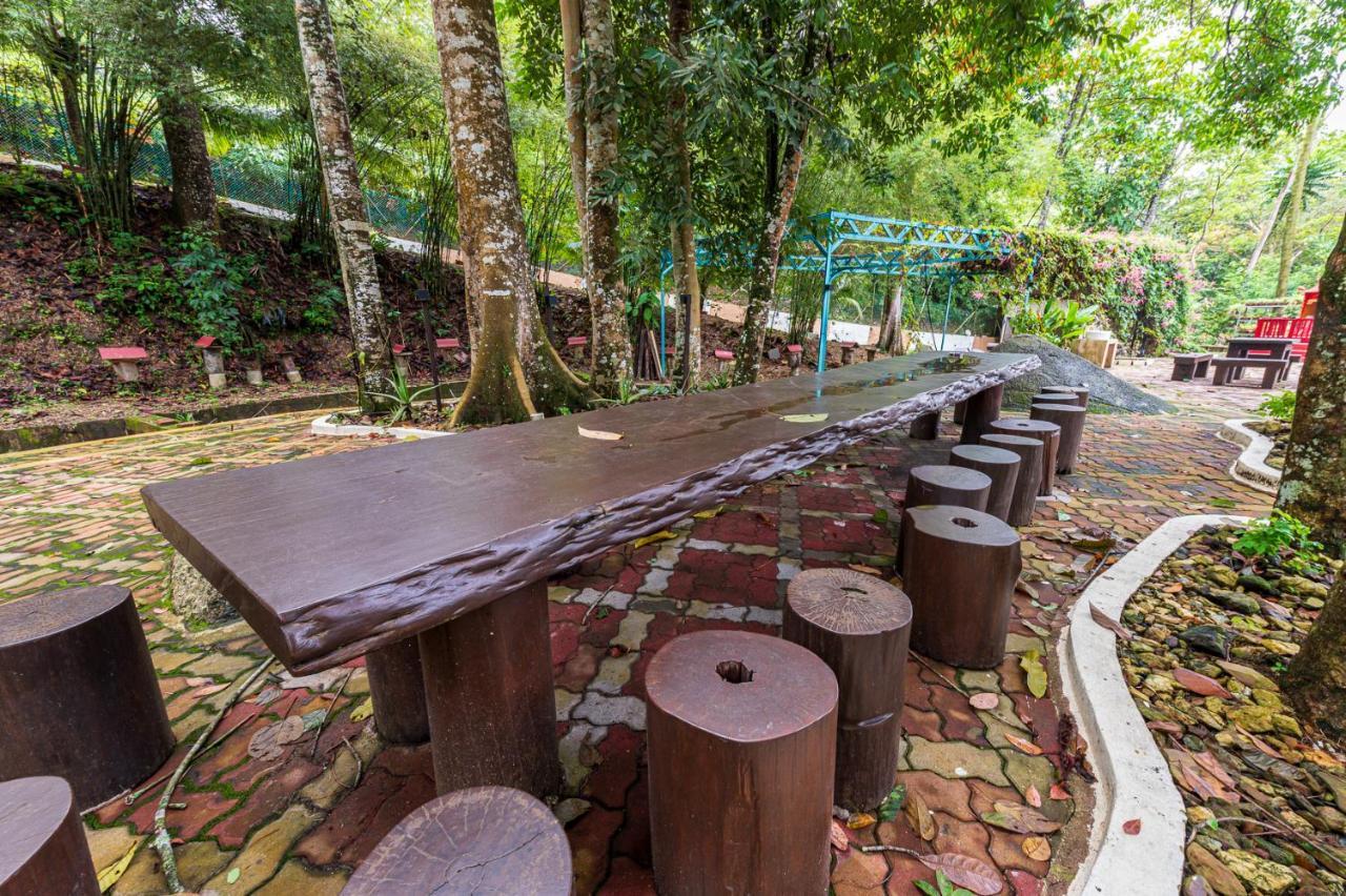 Bentong Eco Wellness Resort 14Room 69Pax By Verano Homestay Екстер'єр фото