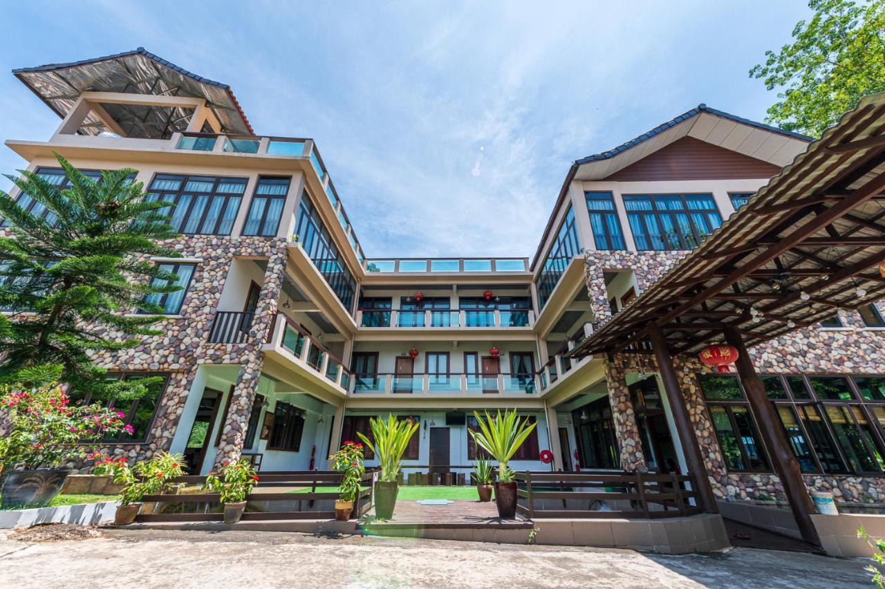 Bentong Eco Wellness Resort 14Room 69Pax By Verano Homestay Екстер'єр фото